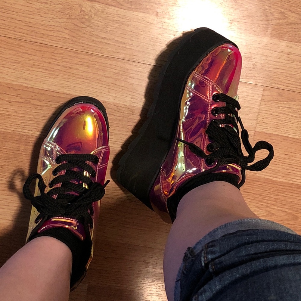 YRU LALA - PINK ATLANTIS Platform Sneakers